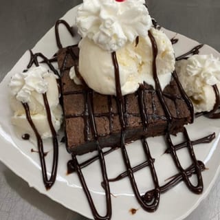 Brownie Sundae