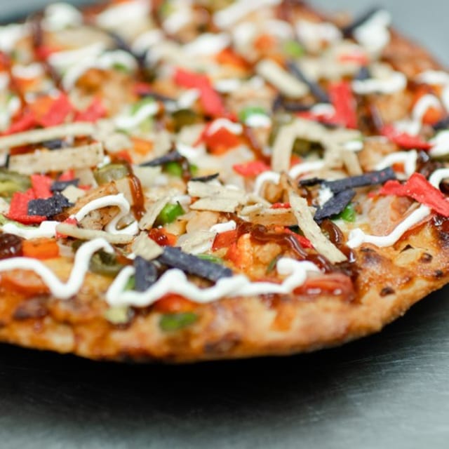 BBQ Chicken Nacho Pizza (16 Inch).